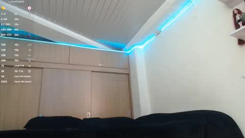 Snapshot of clermontt chatting on 09-16-25, 01:45 clermontt online show from 09-16-25, 01:45