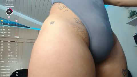 Snapshot of clermontt chatting on 10-12-25, 11:42 clermontt online show from 10-12-25, 11:42