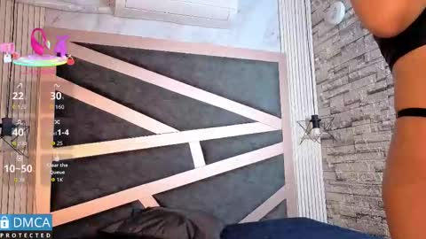 Clhoe online show from 11-24-25, 03:06