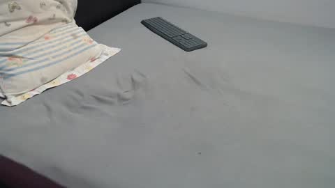 Snapshot of click87 chatting on 03-12-25, 02:01 John online show from 03-12-25, 02:01