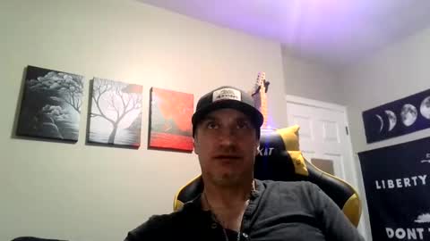 Snapshot of clintwood12 chatting on 12-17-24, 06:56 chad online show from 12-17-24, 06:56