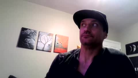 Snapshot of clintwood12 chatting on 12-22-24, 07:44 chad online show from 12-22-24, 07:44