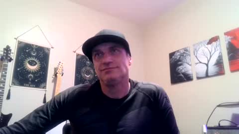 Snapshot of clintwood12 chatting on 01-29-25, 06:43 chad online show from 01-29-25, 06:43