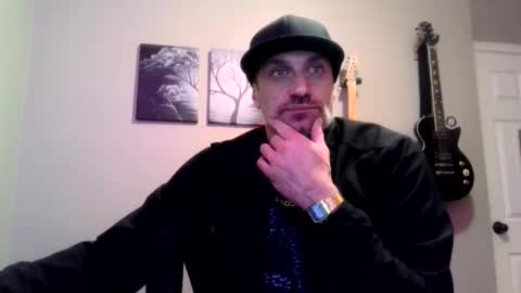 Snapshot of clintwood12 chatting on 02-26-25, 05:53 chad online show from 02-26-25, 05:53