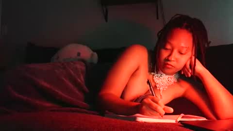 High Queen Clio online show from 05-11-26, 04:04