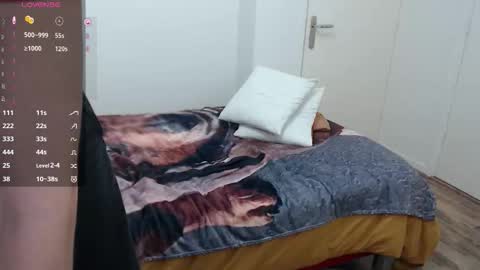 Syl  online show from 11-17-25, 07:41