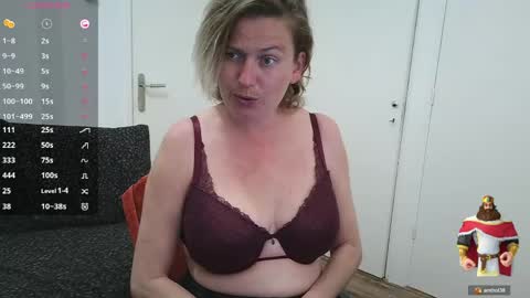 Syl  online show from 04-07-26, 10:09