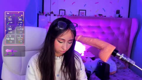 Cloe  online show from 01-29-25, 02:09