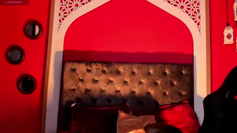 Cloe  online show from 02-24-25, 05:43