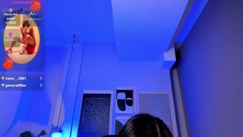 Cloe  online show from 09-15-25, 08:53