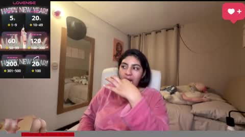 Snapshot of cloe_small08 chatting on 10-12-25, 01:48 cloe small online show from 10-12-25, 01:48