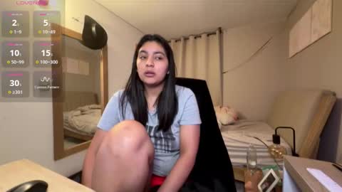 cloe small online show from 02-05-26, 02:49