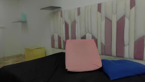 Cloe  Stanfort online show from 01-08-25, 07:13