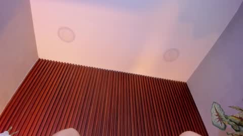 Snapshot of cloe_yeraldy_ chatting on 10-10-25, 07:29 CHARLOTTE online show from 10-10-25, 07:29