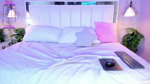 Cloe Harp  online show from 01-16-25, 02:41