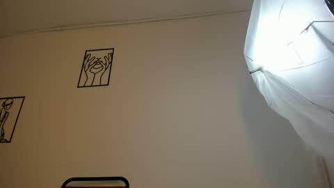 cloe online show from 12-07-24, 03:25