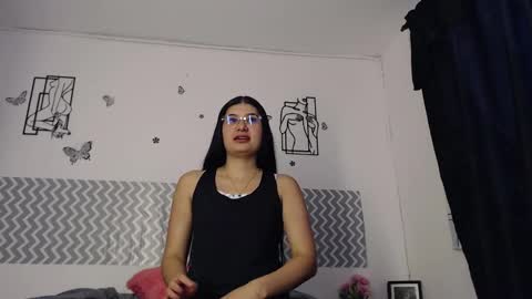 cloe online show from 09-23-25, 06:33