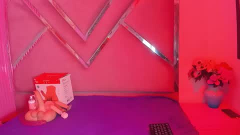 CloeMorenti  online show from 11-24-25, 03:34