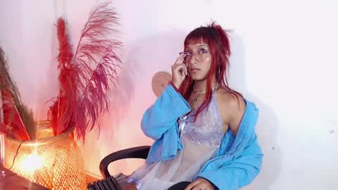 Snapshot of cloemurphy chatting on 01-25-25, 06:12 Cloe online show from 01-25-25, 06:12