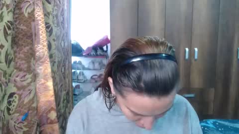 Snapshot of cloepregnant25 chatting on 01-08-26, 04:53 cloepregnant25 online show from 01-08-26, 04:53