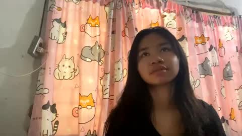 Mikki online show from 05-15-26, 07:15