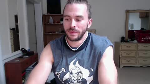 Snapshot of cloud900x chatting on 09-17-25, 02:35 Cloud online show from 09-17-25, 02:35