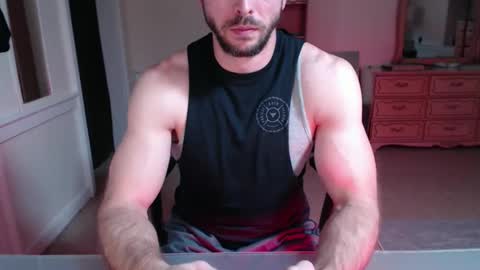 Snapshot of cloud900x chatting on 11-19-25, 10:54 Cloud online show from 11-19-25, 10:54