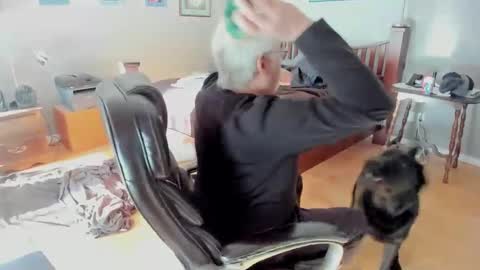 cloudalert62 online show from 02-05-25, 09:18