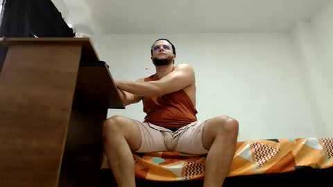 cloudsfunxxx online show from 05-02-26, 04:01