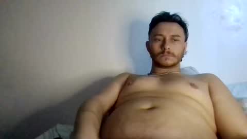 Snapshot of cloudyydayzz chatting on 03-11-26, 07:42 tallhungandcloudy online show from 03-11-26, 07:42