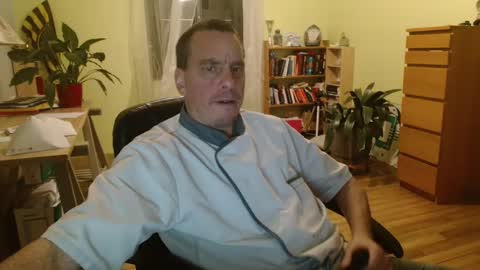 Snapshot of clouplefun chatting on 12-09-24, 04:23 clouplefun online show from 12-09-24, 04:23