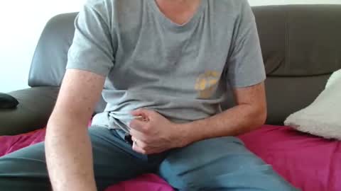 Snapshot of clouplefun chatting on 09-22-25, 11:45 clouplefun online show from 09-22-25, 11:45