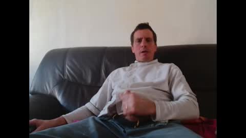 Snapshot of clouplefun chatting on 11-27-25, 01:13 clouplefun online show from 11-27-25, 01:13