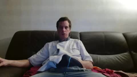 Snapshot of clouplefun chatting on 12-17-25, 07:03 clouplefun online show from 12-17-25, 07:03