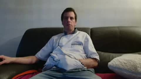 Snapshot of clouplefun chatting on 12-18-25, 07:36 clouplefun online show from 12-18-25, 07:36