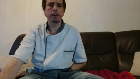 Snapshot of clouplefun chatting on 12-23-25, 07:50 clouplefun online show from 12-23-25, 07:50