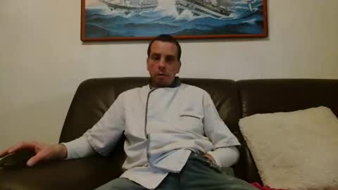 Snapshot of clouplefun chatting on 01-19-26, 06:39 clouplefun online show from 01-19-26, 06:39