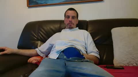 Snapshot of clouplefun chatting on 04-17-26, 05:21 clouplefun online show from 04-17-26, 05:21
