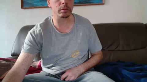 Snapshot of clouplefun chatting on 05-19-26, 06:09 clouplefun online show from 05-19-26, 06:09