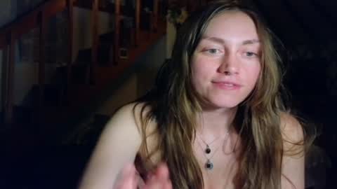 Clover online show from 02-08-25, 08:42