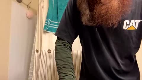 Snapshot of cloverboy1988 chatting on 01-22-25, 11:45 cloverboy1988 online show from 01-22-25, 11:45