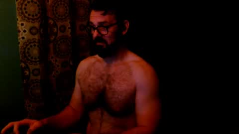 Snapshot of clrkcartwright chatting on 10-17-25, 01:25 Clark online show from 10-17-25, 01:25