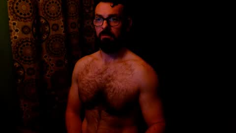 Snapshot of clrkcartwright chatting on 11-03-25, 02:51 Clark online show from 11-03-25, 02:51