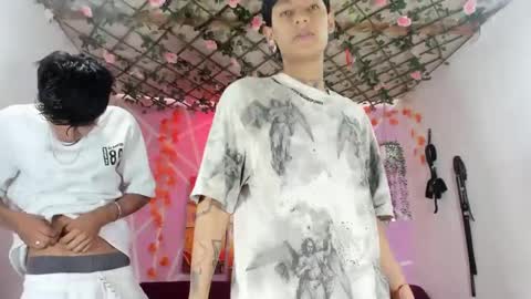 Snapshot of club_latinboys chatting on 09-11-25, 01:55 club_latinboys online show from 09-11-25, 01:55