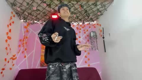 Snapshot of club_latinboys chatting on 09-29-25, 03:06 club_latinboys online show from 09-29-25, 03:06