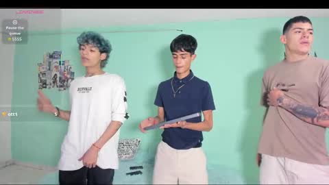 Snapshot of club_latinboys chatting on 10-27-25, 03:38 club_latinboys online show from 10-27-25, 03:38