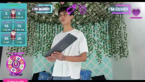 Snapshot of club_latinboys chatting on 11-21-25, 02:49 club_latinboys online show from 11-21-25, 02:49