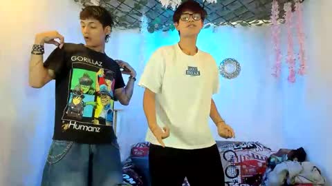 Snapshot of club_latinboys chatting on 01-18-26, 07:06 club_latinboys online show from 01-18-26, 07:06