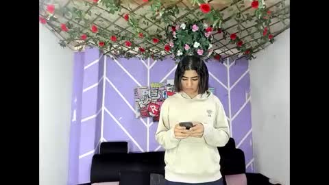 Snapshot of club_latinboys chatting on 06-08-26, 01:22 club_latinboys online show from 06-08-26, 01:22