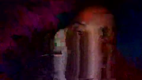 Snapshot of clubtm002 chatting on 09-23-25, 01:52 clubtm002 online show from 09-23-25, 01:52